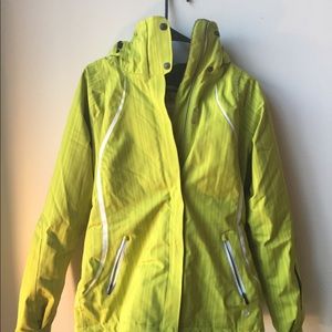 Women’s Columbia Omni heat Small  ski Parka